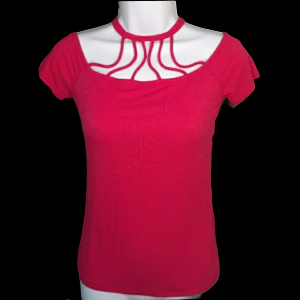 2/$20 Ambiance Cold Sholder, Chocker, top